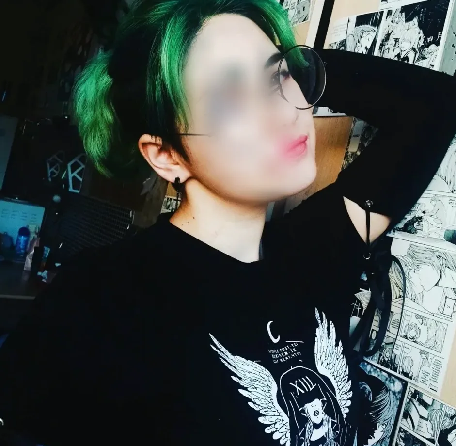 Lene, 22