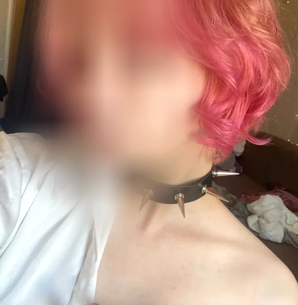Molly, 19