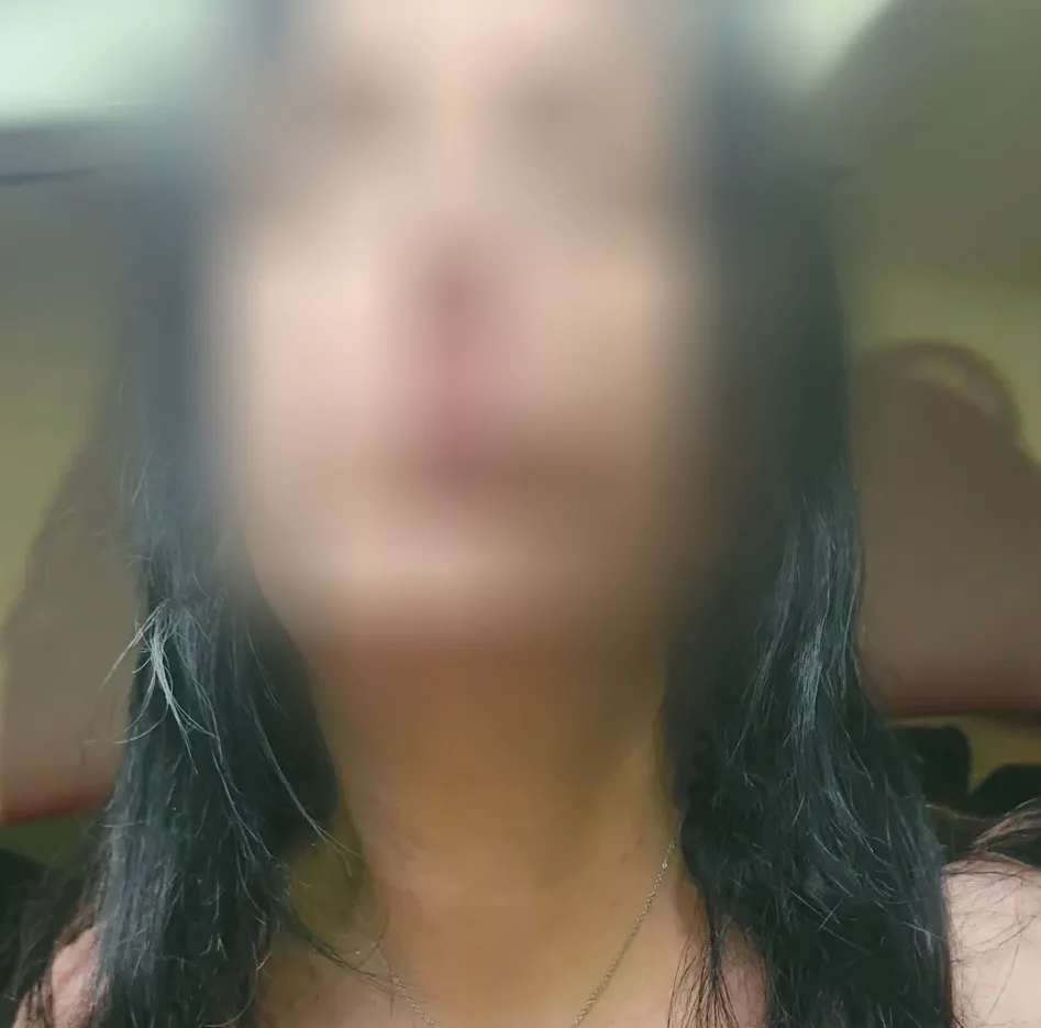 Tina, 36